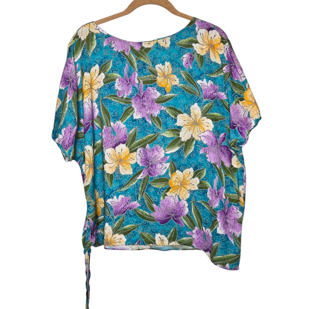 Hilo‎ Hattie Floral Print Top Hawaiian Hawaii Colorful Blouse Summer Vacation XL